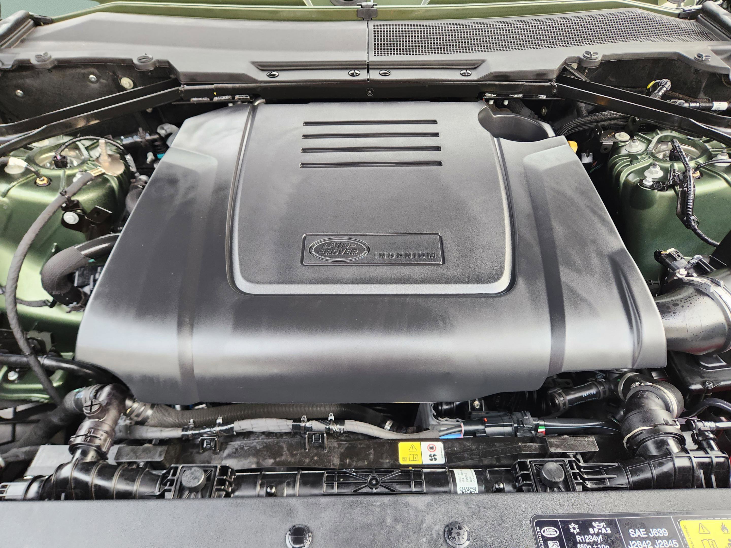 New 2026 Land Rover Defender 110 S AWD/4WD image 25