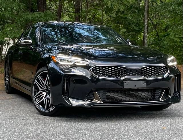 Used 2022 Kia Stinger GT1 w/ Red Interior Color Package AWD/4WD image 9