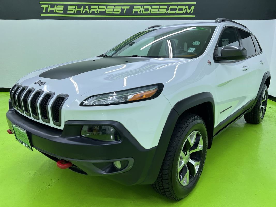 Used 2014 Jeep Cherokee Trailhawk w/ Leather Interior Group AWD/4WD image 5