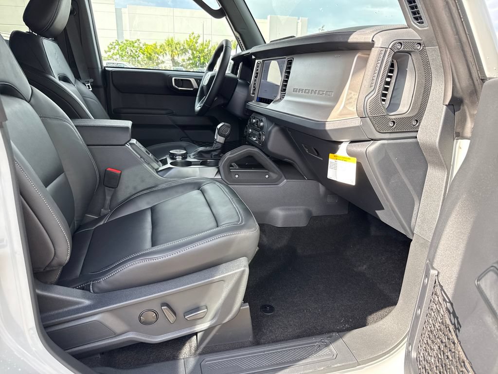 New 2026 Ford Bronco Outer Banks w/ Sasquatch Package AWD/4WD image 22