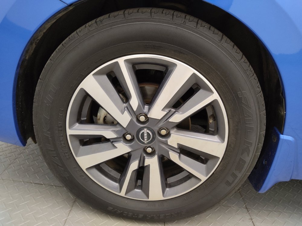 Used 2023 Nissan Versa SV w/ Trunk Package FWD image 31