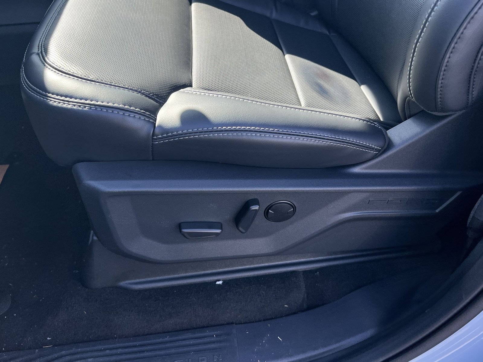 New 2025 Ford Expedition Platinum w/ Driver's Package image 14