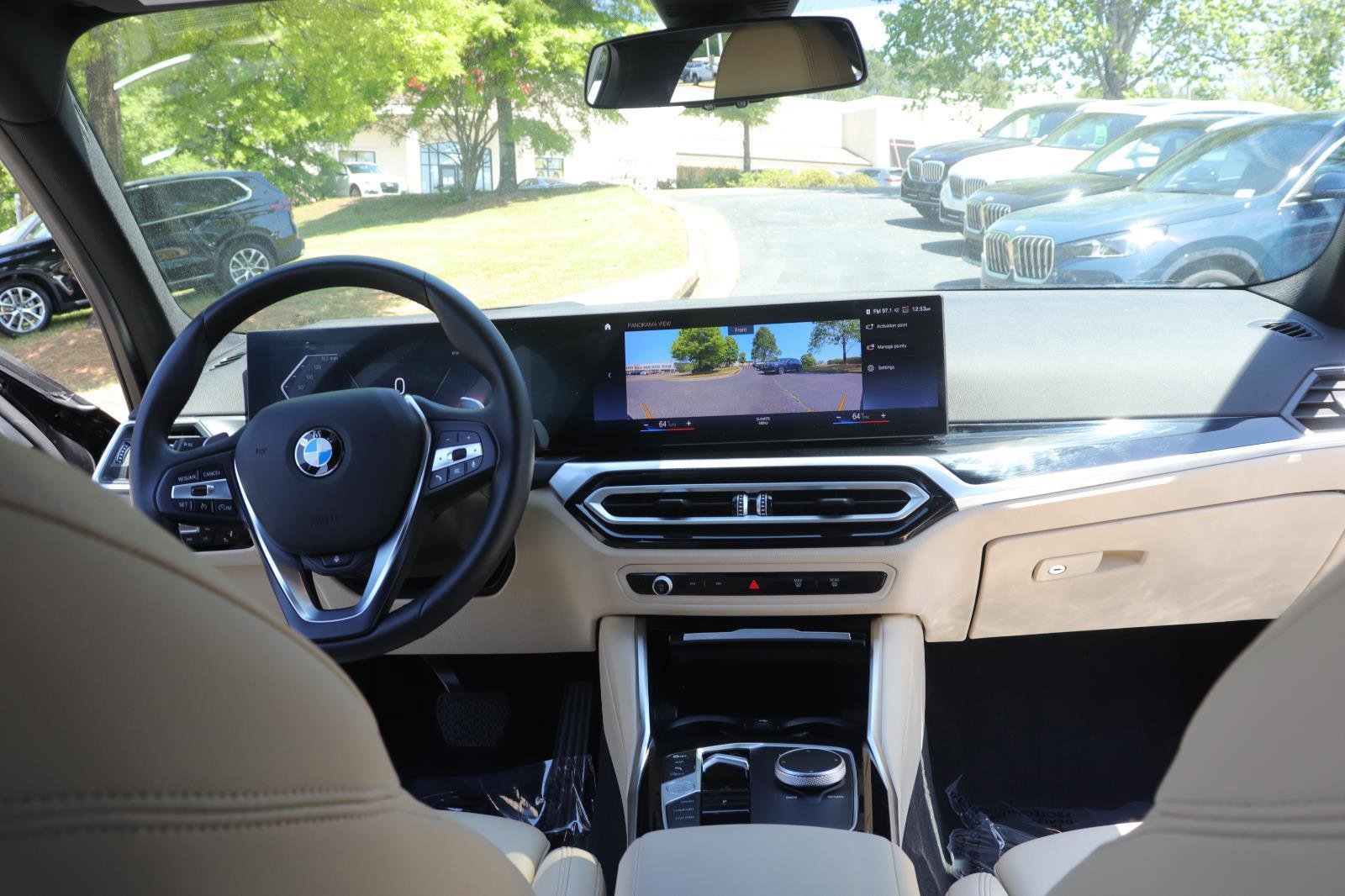 Used 2024 BMW 330i Sedan w/ Premium Package image 38