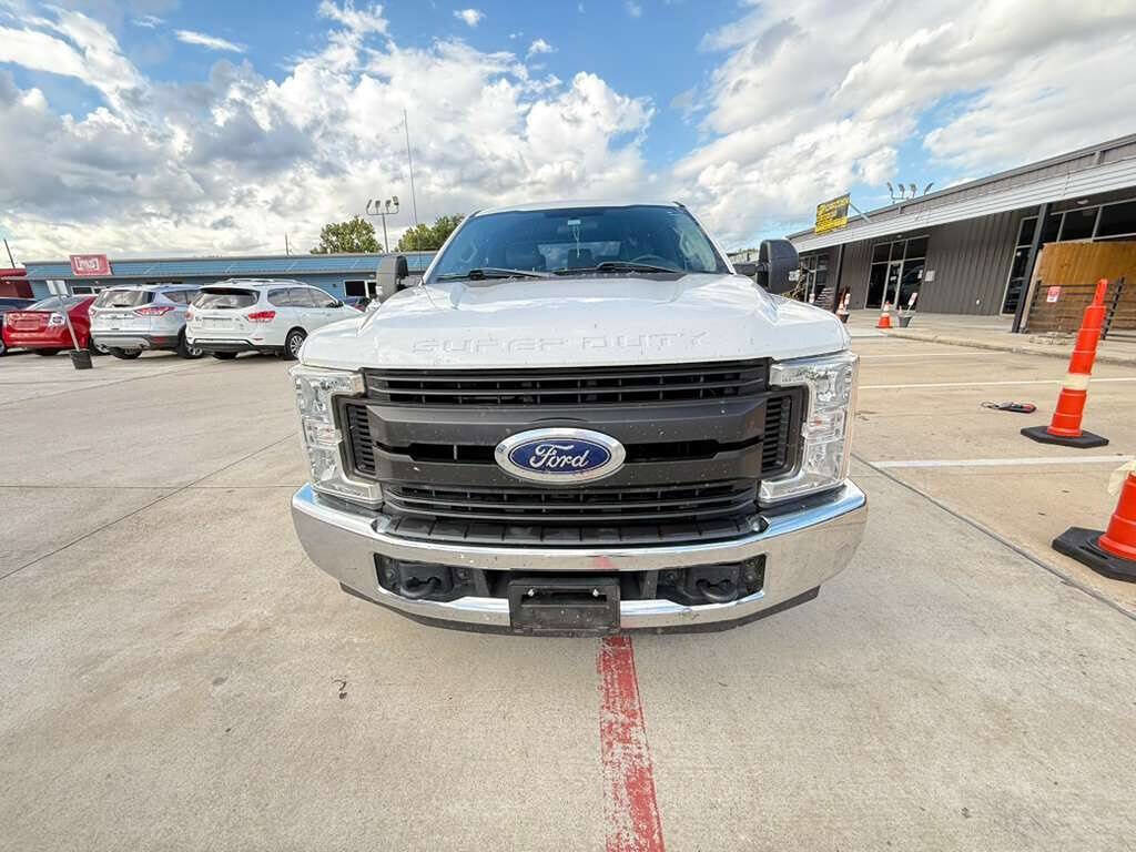 Used 2019 Ford F250 XL w/ Power Equipment Group image 16