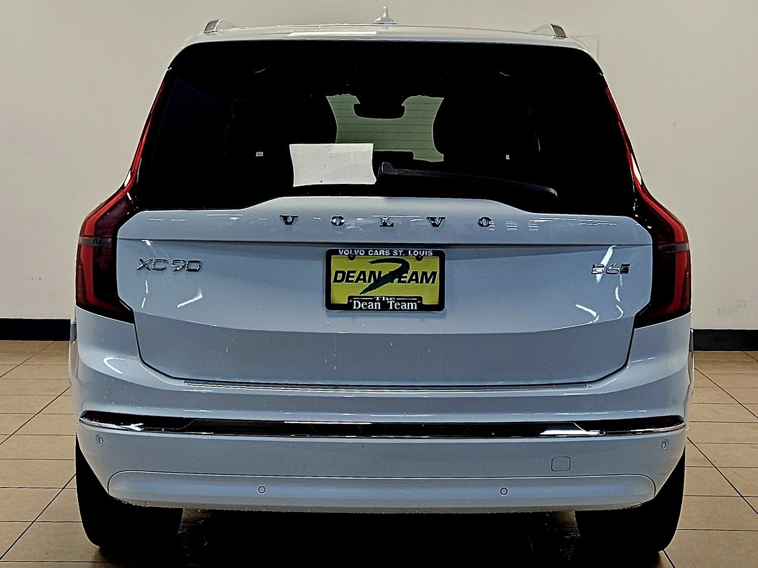 New 2026 Volvo XC90 B6 Plus w/ Protection Package Premier AWD/4WD image 7