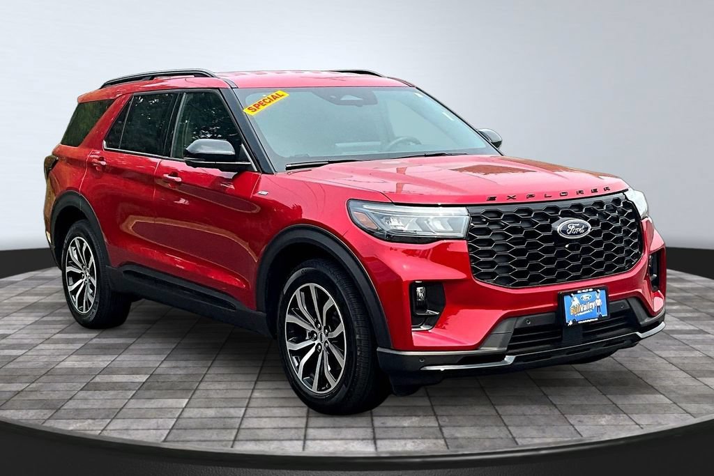 New 2026 Ford Explorer ST-Line