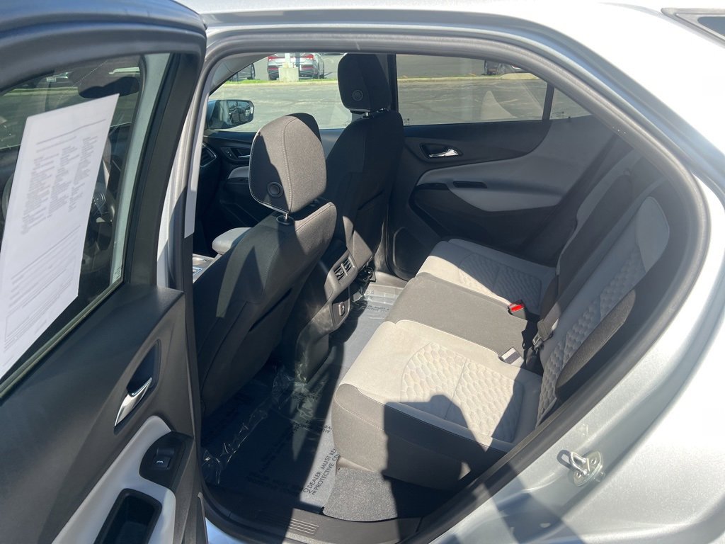 Used 2021 Chevrolet Equinox LT w/ LPO, Floor Liner Package image 18