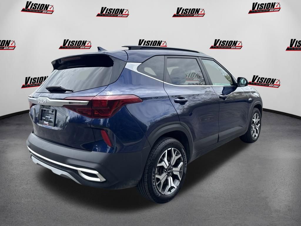 Used 2023 Kia Seltos EX AWD/4WD image 4