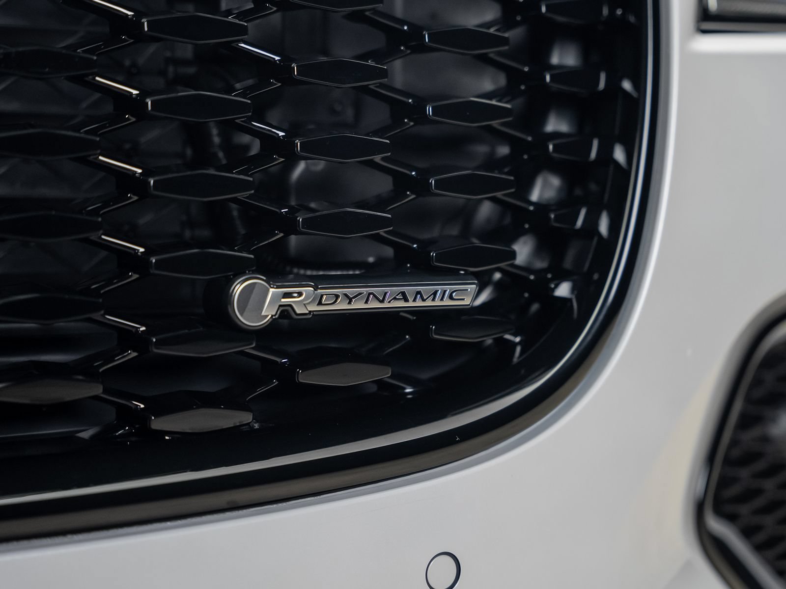 Used 2025 Jaguar F-PACE R-Dynamic S AWD/4WD image 12