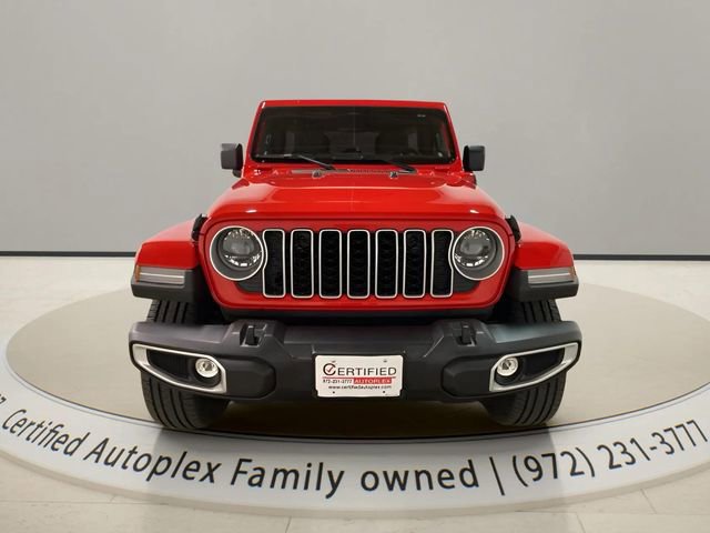 Used 2025 Jeep Wrangler Unlimited Sahara w/ Safety Group image 8