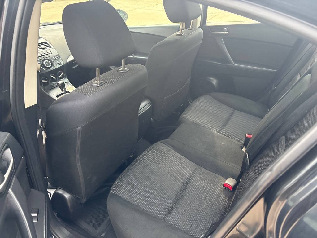 Used 2012 MAZDA MAZDA3 i Touring FWD image 11