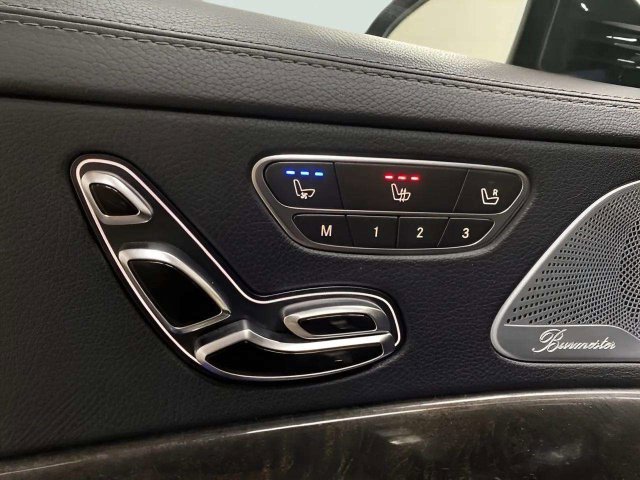Used 2018 Mercedes-Benz S 450 Sedan image 25