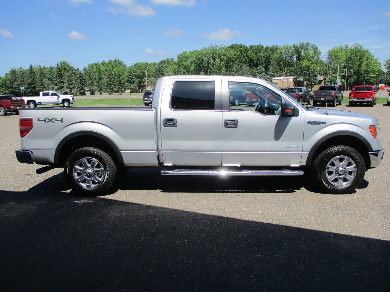 Used 2014 Ford F150 XLT w/ Equipment Group 302A Luxury AWD/4WD image 10