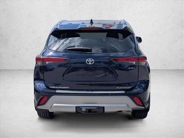 New 2026 Toyota Highlander Platinum AWD/4WD image 8