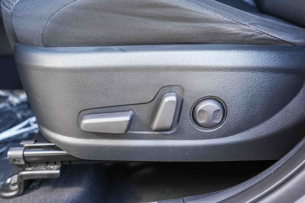 Used 2023 Kia Soul S FWD image 25