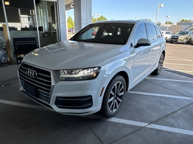 Used 2018 Audi Q7 3.0T Premium Plus w/ Premium Plus Package AWD/4WD image 2