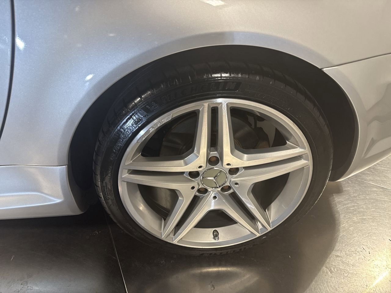 Used 2009 Mercedes-Benz SLK 55 AMG image 12