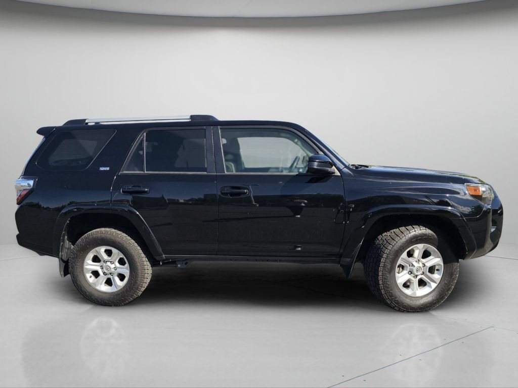 Used 2024 Toyota 4Runner SR5 AWD/4WD image 25