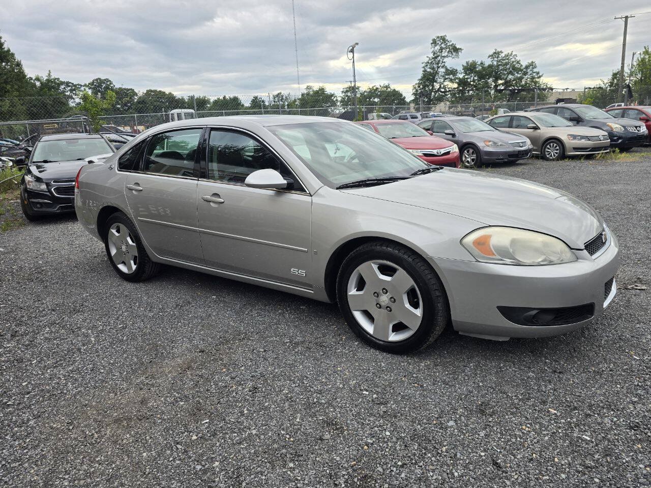 Used 2007 Chevrolet Impala SS w/ Convenience Package FWD image 8