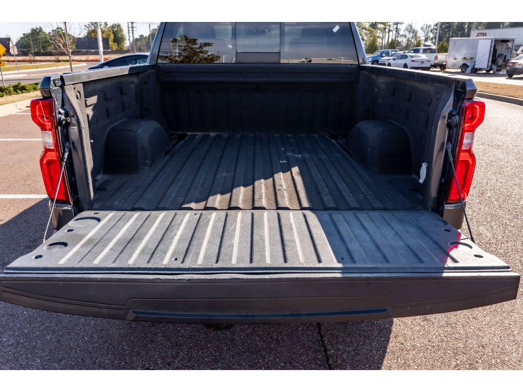 Used 2022 Chevrolet Silverado 1500 LTZ w/ LTZ Convenience Package II image 14