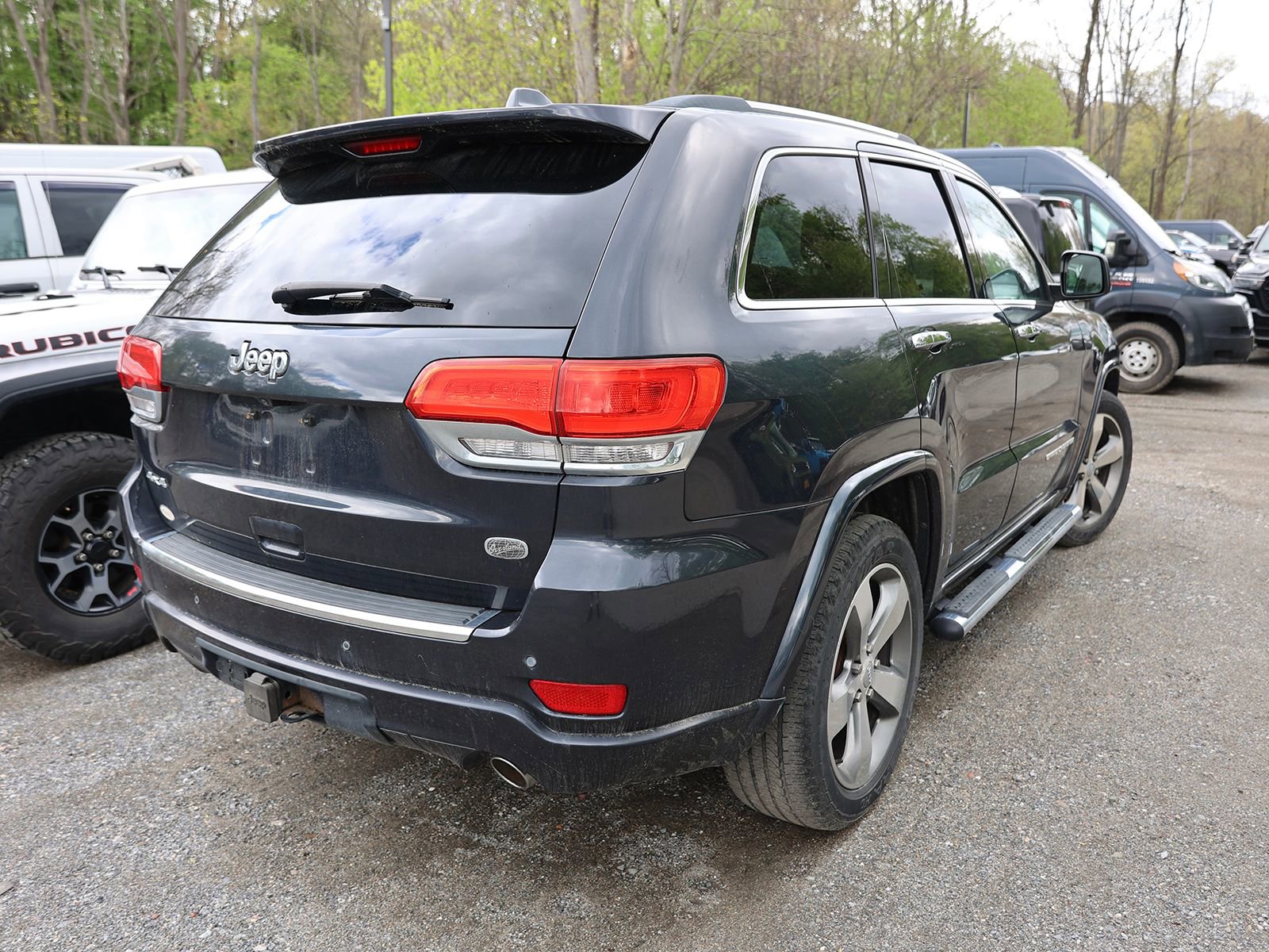 Used 2015 Jeep Grand Cherokee Overland w/ Mopar Chrome Edition Group AWD/4WD image 6