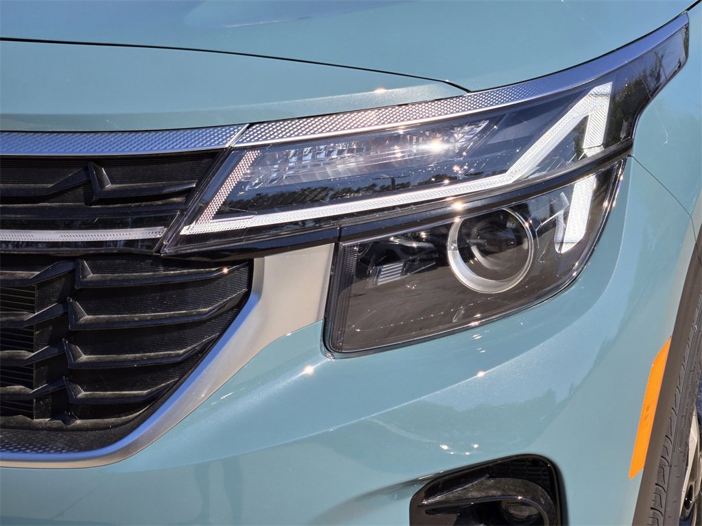 New 2026 Kia Seltos S image 6