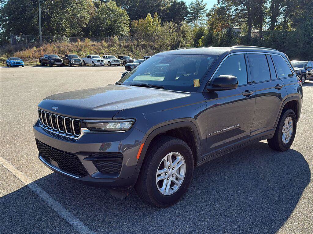 Used 2025 Jeep Grand Cherokee Laredo