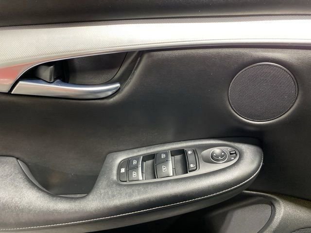 Used 2021 INFINITI QX50 Luxe w/ Appearance Package image 10