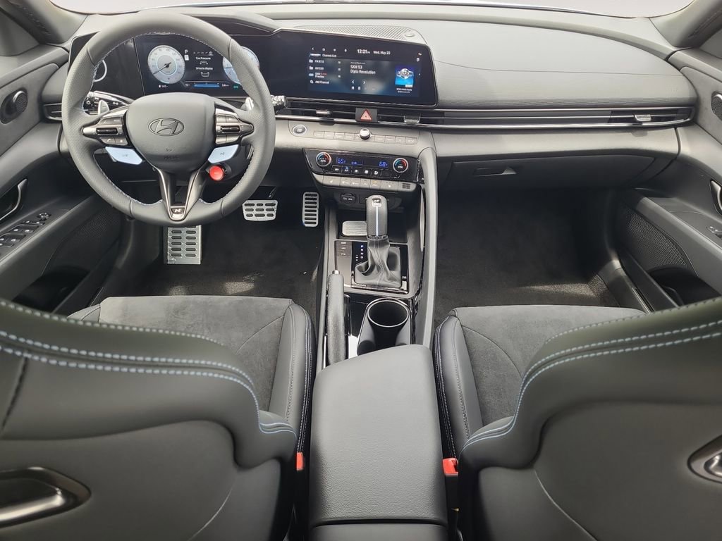 New 2026 Hyundai Elantra N FWD image 10