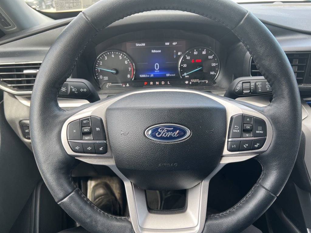 Used 2023 Ford Explorer XLT w/ Equipment Group 202A image 9