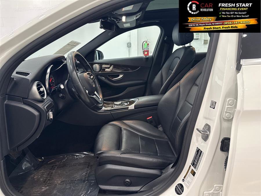 Used 2019 Mercedes-Benz C 300 4MATIC Sedan w/ Premium Package image 38