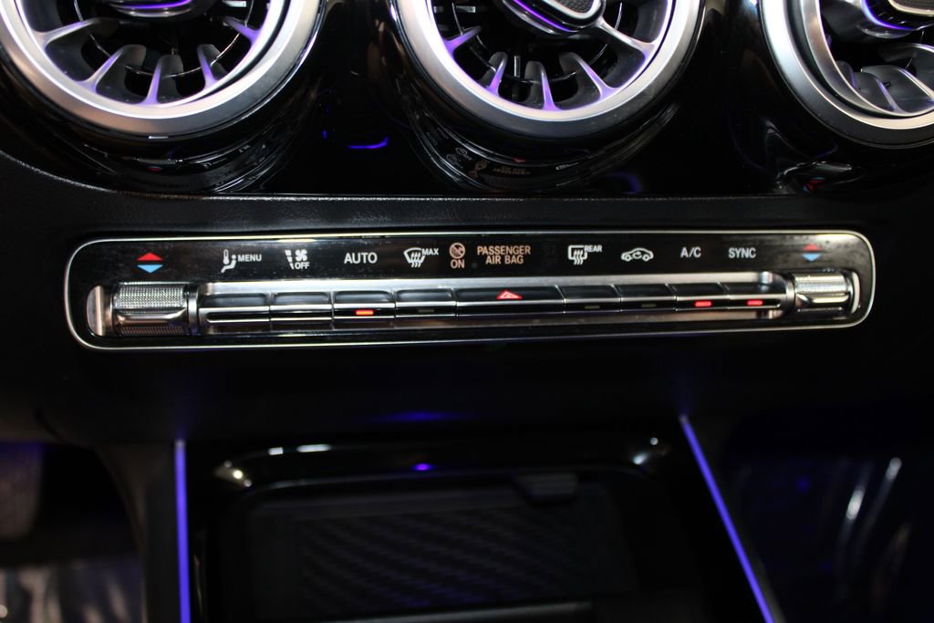 Used 2025 Mercedes-Benz GLA 250 GLA 250 image 41