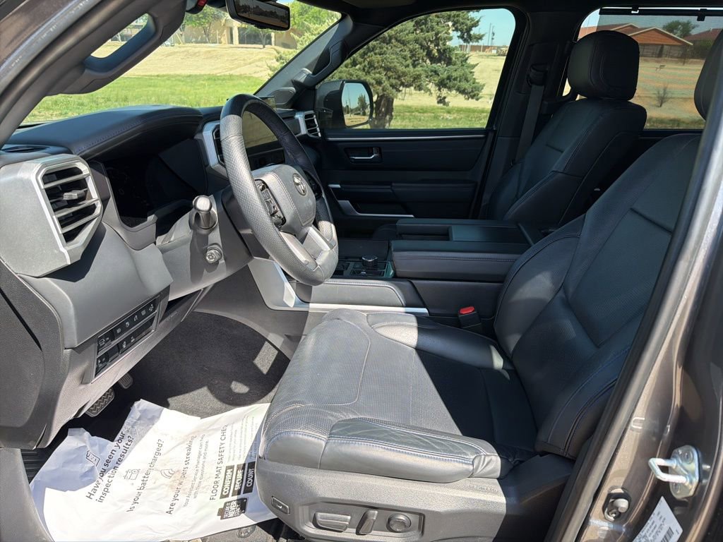 Used 2023 Toyota Sequoia Platinum AWD/4WD image 11