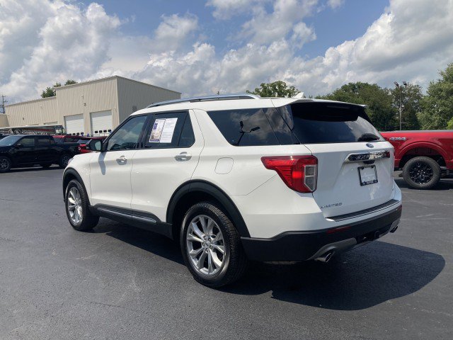 Certified 2022 Ford Explorer Limited w/ Equipment Group 301A AWD/4WD image 5