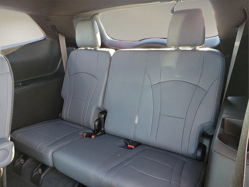 Used 2023 Buick Enclave Premium w/ Experience Buick Package image 9