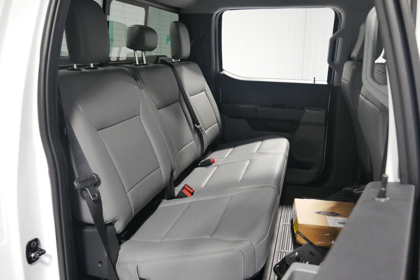 New 2026 Ford F450 XL w/ XL Chrome Package image 55