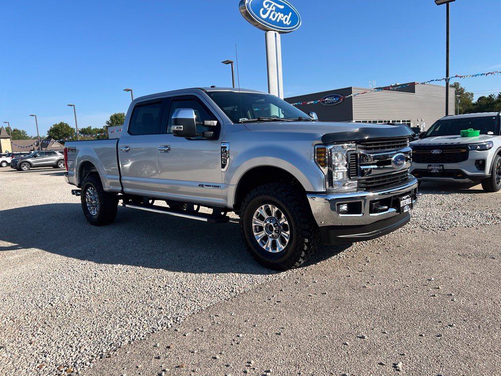 Used 2019 Ford F250 XLT w/ XLT Premium Package AWD/4WD image 2