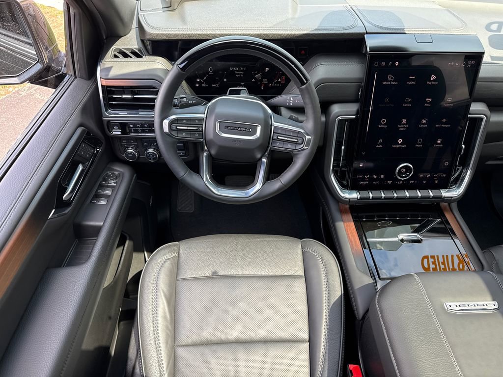 Certified 2025 GMC Yukon XL Denali w/ Denali Reserve Package image 29