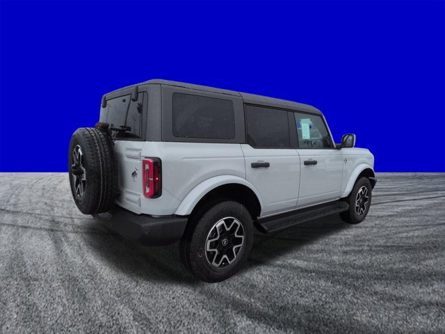 New 2026 Ford Bronco Outer Banks AWD/4WD image 4