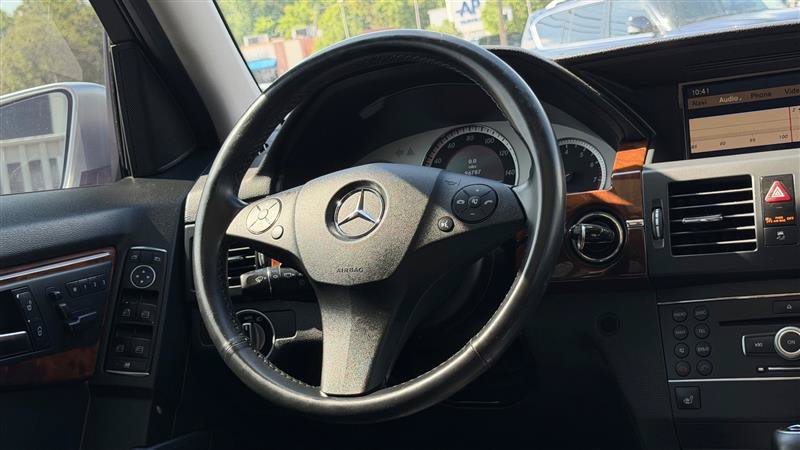Used 2012 Mercedes-Benz GLK 350 4MATIC image 29