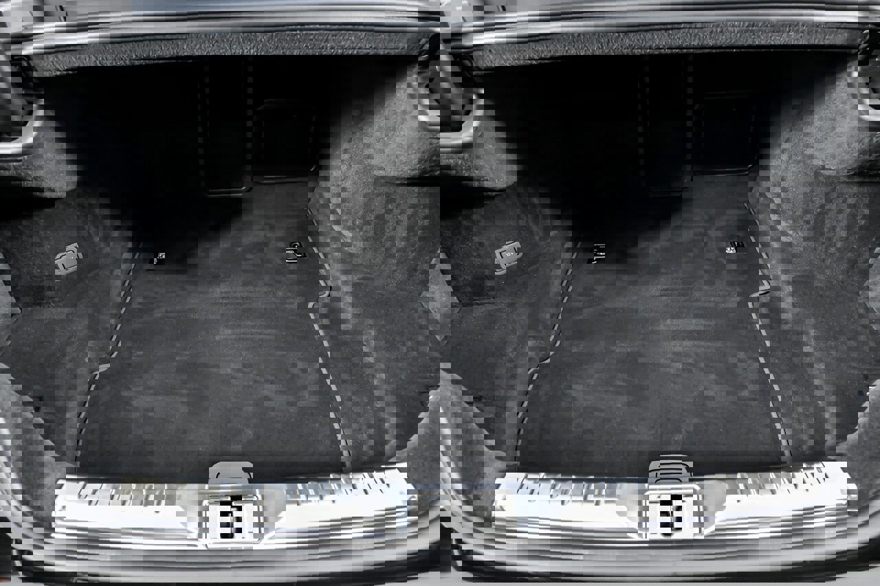 Used 2021 Bentley Continental GT image 16