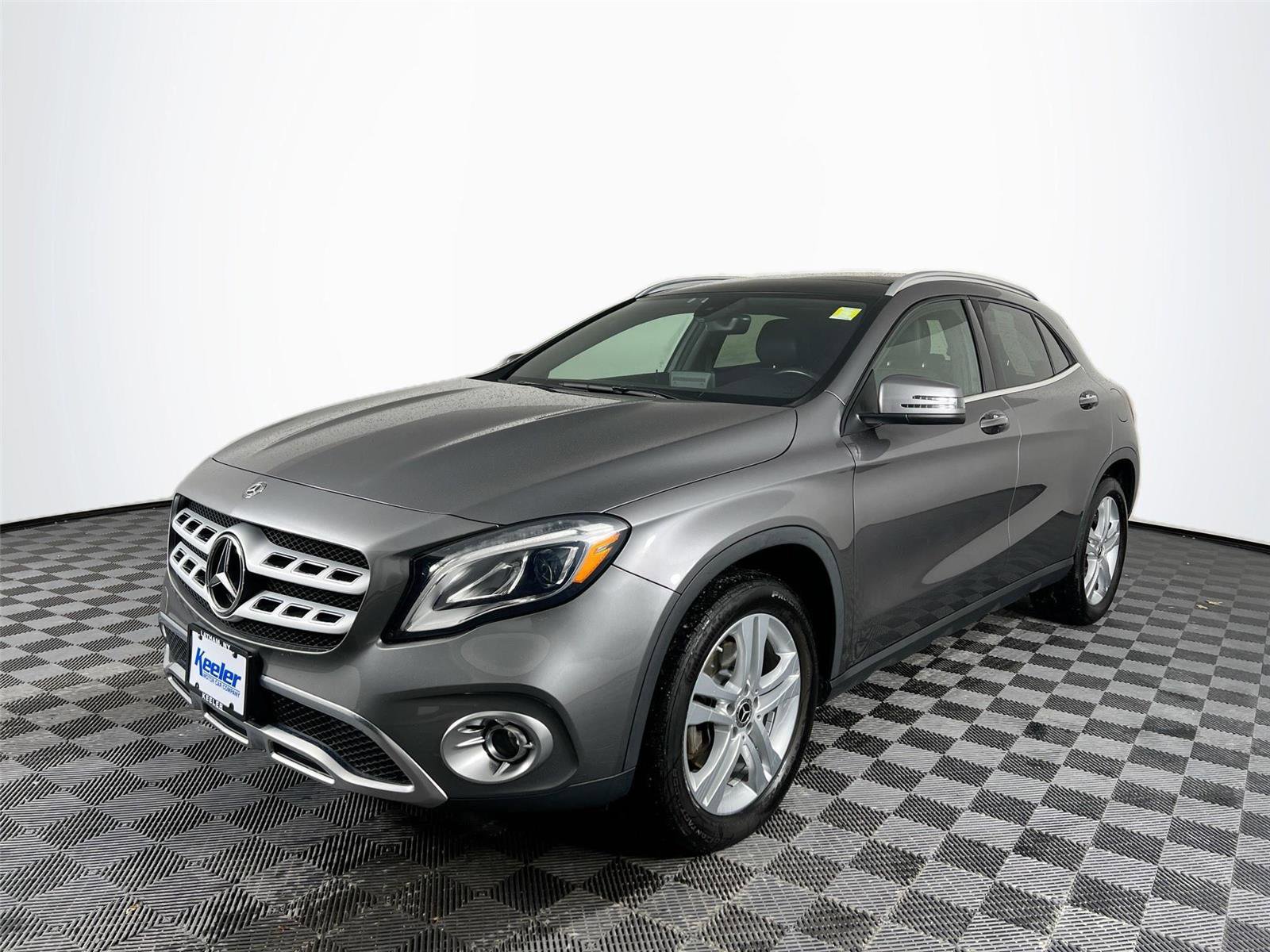 Used 2018 Mercedes-Benz GLA 250 4MATIC image 2