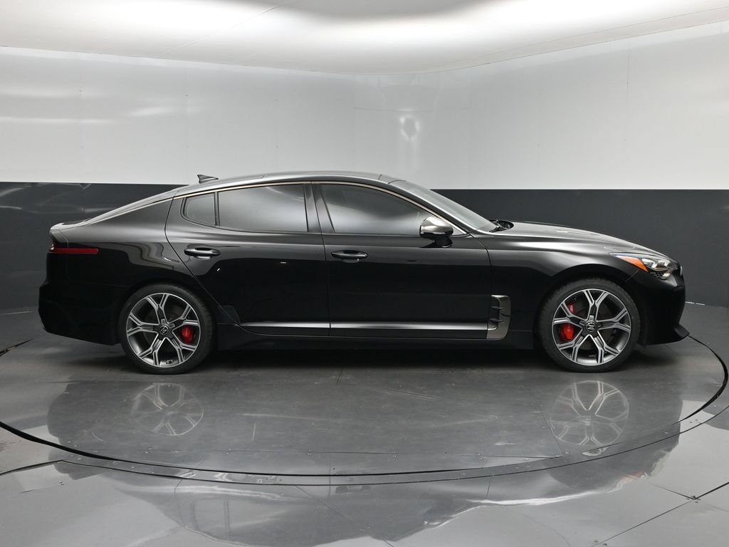 Certified 2021 Kia Stinger GT2 AWD/4WD image 2