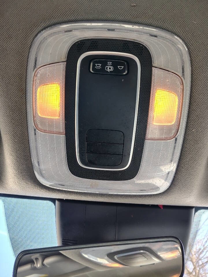 Used 2021 Hyundai Elantra SE image 16