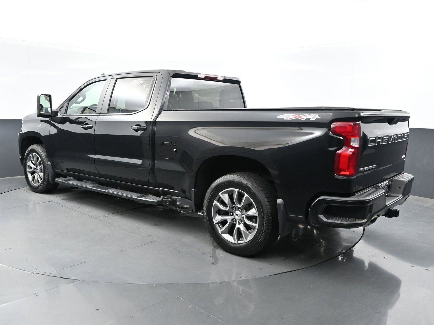 Used 2021 Chevrolet Silverado 1500 RST w/ Max Trailering Package AWD/4WD image 5