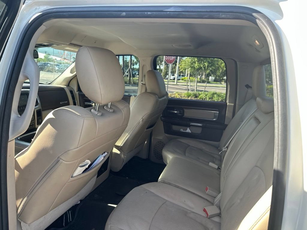 Used 2017 RAM 1500 Laramie w/ Convenience Group AWD/4WD image 11