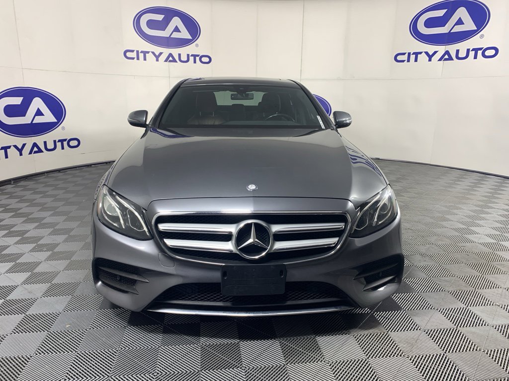 Used 2017 Mercedes-Benz E 300 4MATIC image 7