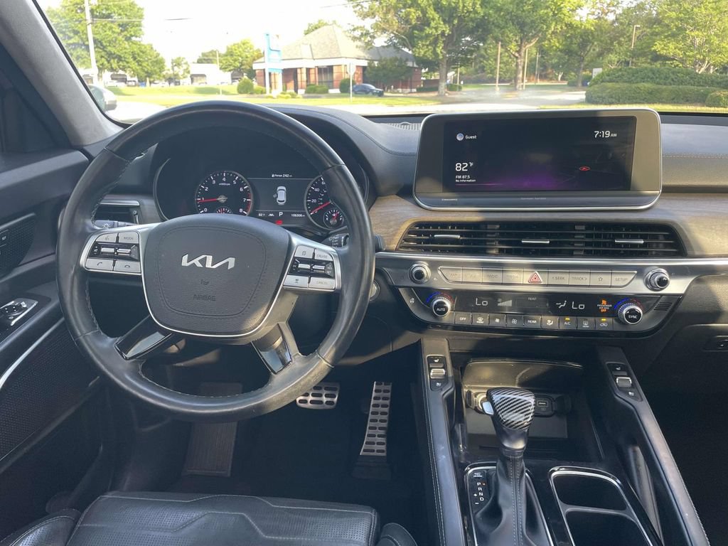 Used 2022 Kia Telluride SX w/ SX Prestige Package AWD/4WD image 15