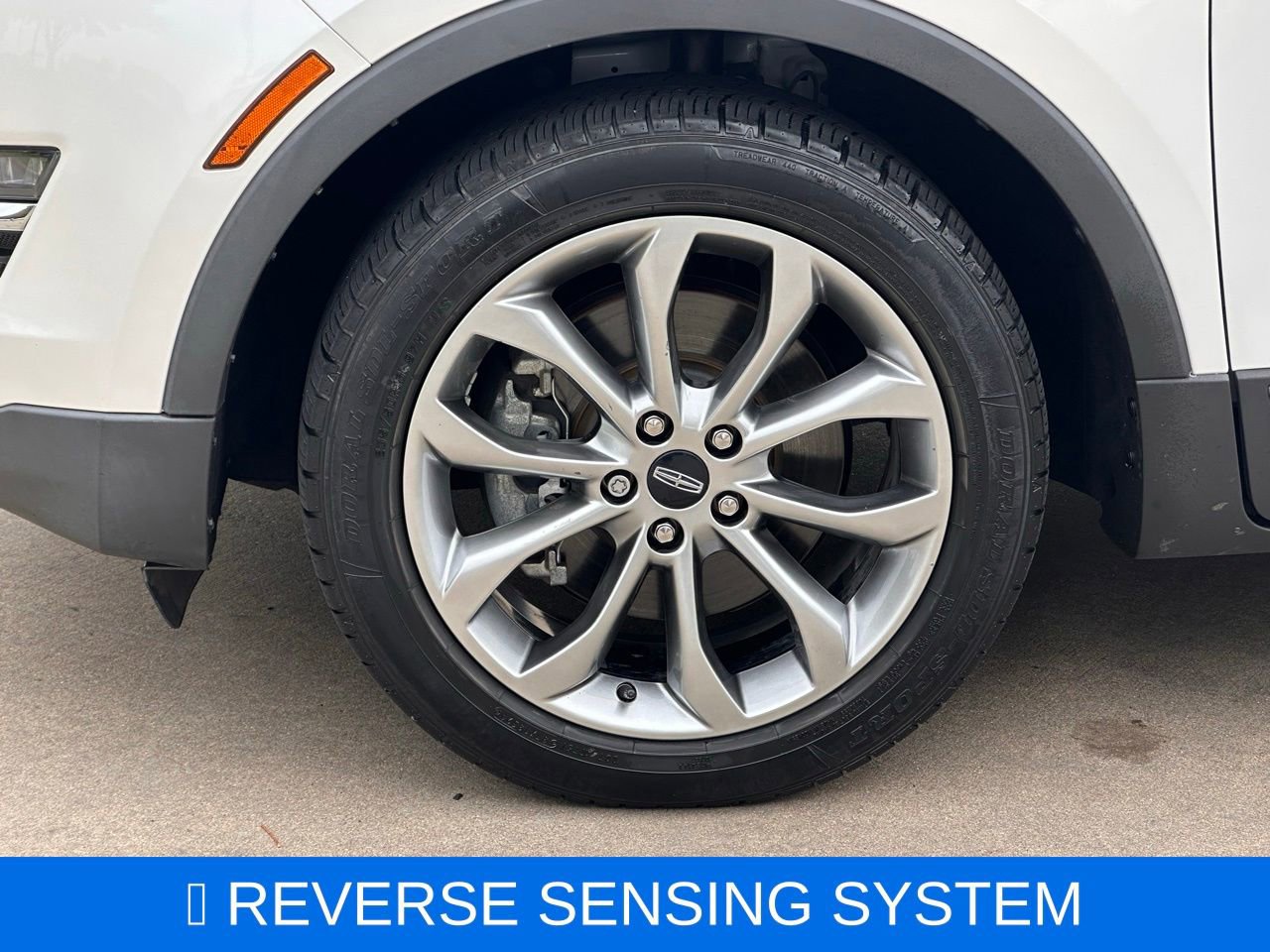 Used 2019 Lincoln MKC Select w/ Select Plus Package image 7