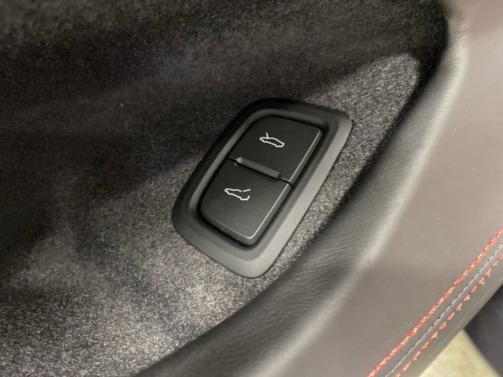 New 2026 Chevrolet Corvette Z06 w/ Stealth Interior Trim Package image 25